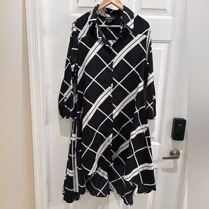 Black and White Grid Long Sleeve Dress